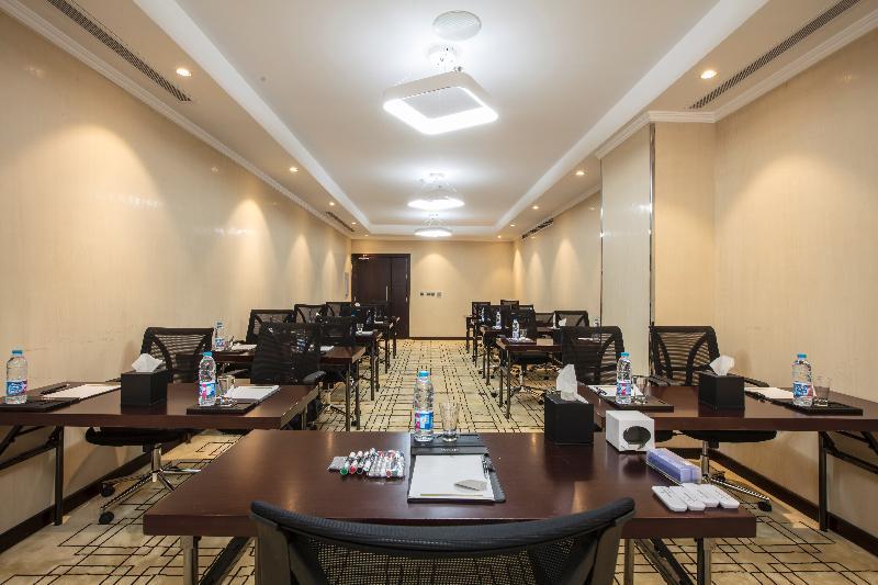 Prime Al Hamra Hotel Джедда Экстерьер фото